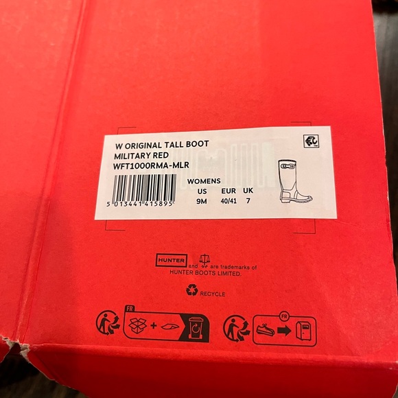 Hunter Military Red Original Tall Rain Boots - Picture 5 of 5